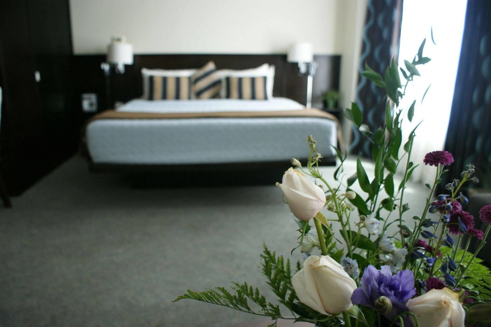 Aurora Hotel Avalon Εξωτερικό φωτογραφία